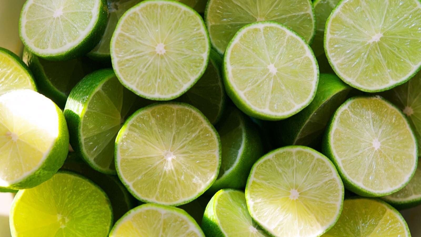 Lime,Background,With,Sun,Light,From,Outside.,Close,Up,Shot